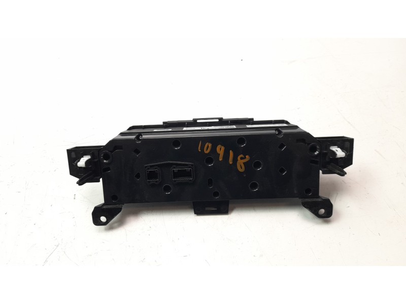 Recambio de mando climatizador para mazda 3 berlina (bp) referencia OEM IAM BDMC61190A A2C17448803 