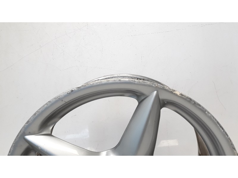 Recambio de llanta para ferrari f1 spider 355 f1 spider referencia OEM IAM 164173  