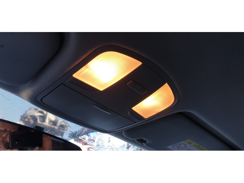 Recambio de luz interior para kia stonic (ybcuv) 1.0 tgdi cat referencia OEM IAM 92800F2010BF3  