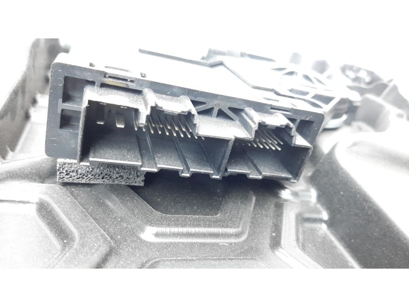 Recambio de elevalunas delantero izquierdo para volvo xc 40 2.0 diesel cat referencia OEM IAM 30747091  