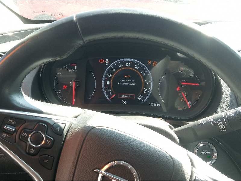 opel insignia berlina del año 2015