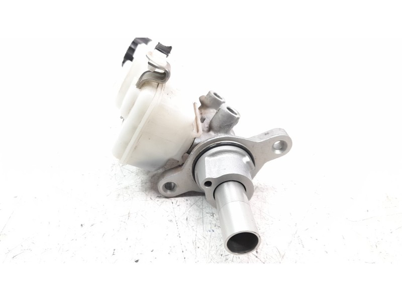 Recambio de bomba freno para toyota auris active referencia OEM IAM 4720109710  