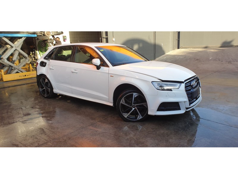 audi a3 sportback (8vf) del año 2020