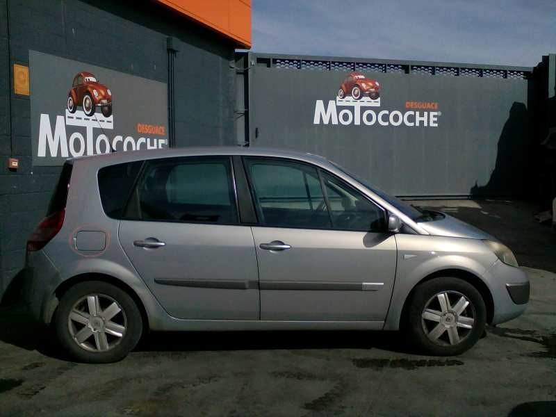 renault scenic ii del año 2003