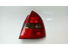 PILOTO TRASERO DERECHO 15086 108703850 