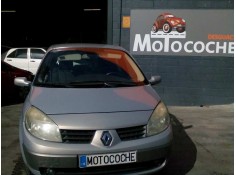 renault scenic ii del año 2003 2