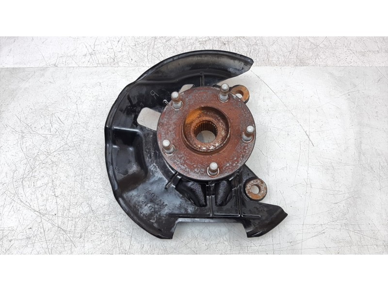 Recambio de mangueta delantera derecha para mazda 3 lim. () 2.2 turbodiesel cat referencia OEM IAM B45A33021  