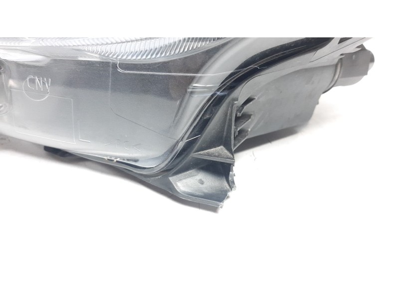 Recambio de faro izquierdo para volvo xc 40 2.0 diesel cat referencia OEM IAM 31655635  
