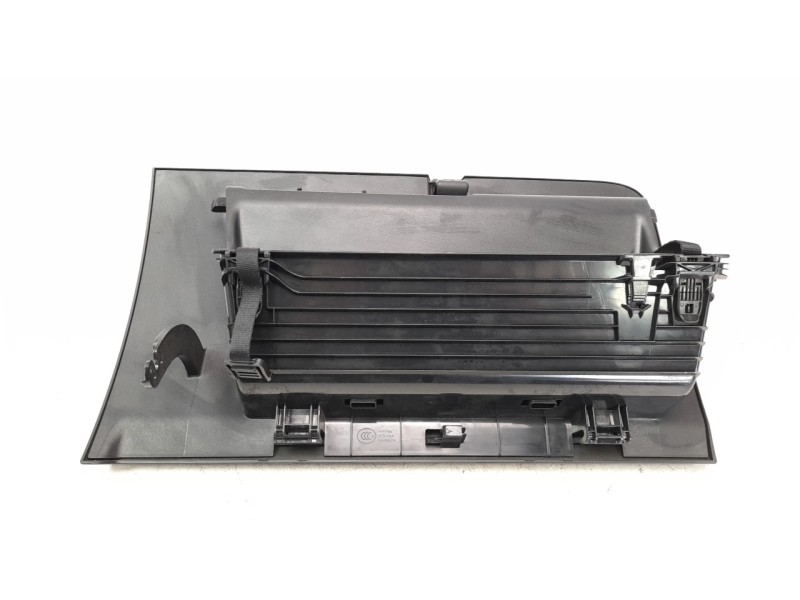 Recambio de guantera para volvo xc 40 2.0 diesel cat referencia OEM IAM 31442706  