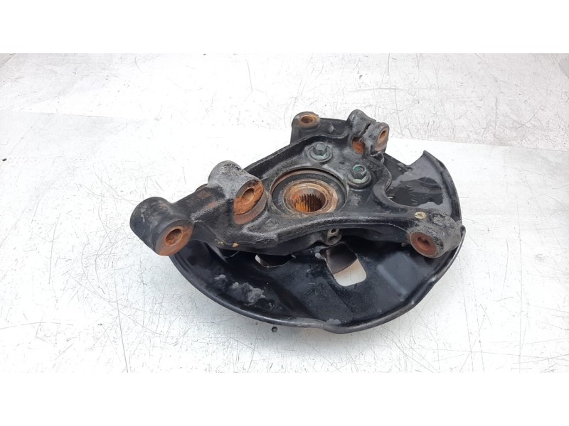 Recambio de mangueta delantera izquierda para mazda 3 lim. () 2.2 turbodiesel cat referencia OEM IAM B45A33031  