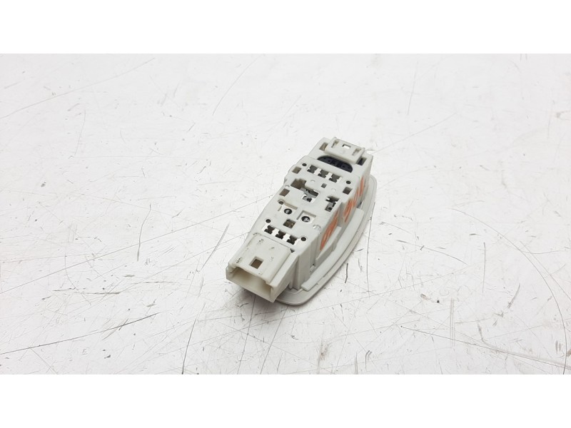 Recambio de luz interior para renault megane iv berlina 5p 1.3 tce referencia OEM IAM 264307381R  