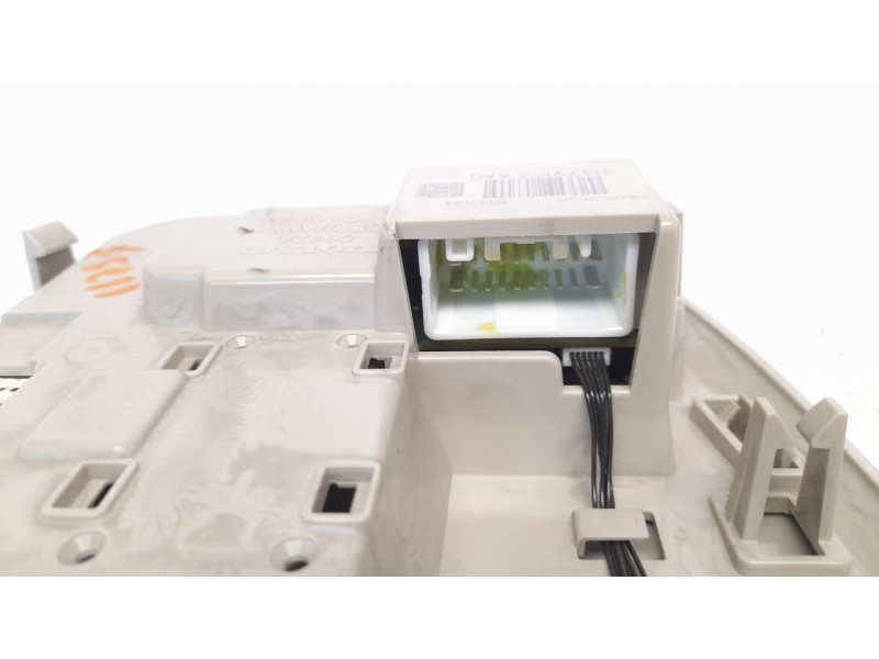 Recambio de luz interior para volvo xc 40 2.0 diesel cat referencia OEM IAM 32366226  