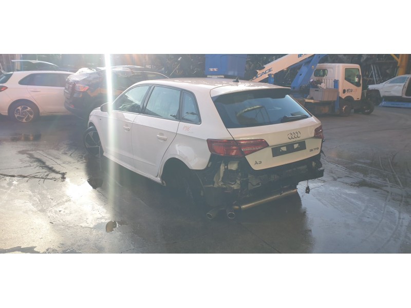 audi a3 sportback (8vf) del año 2020