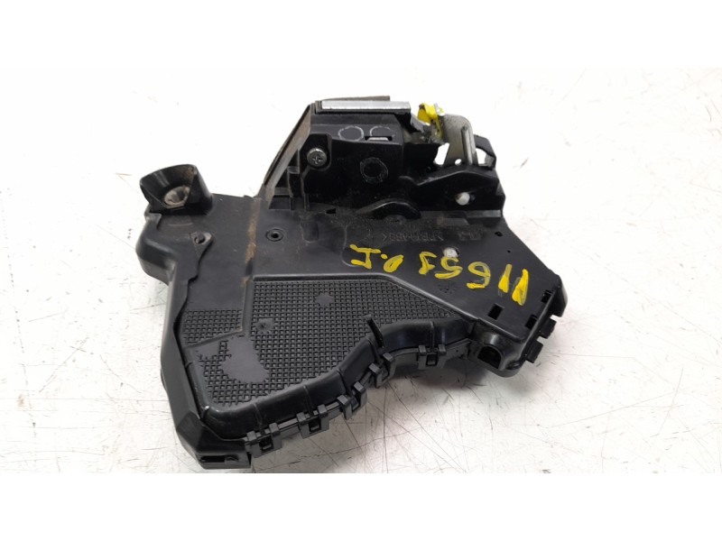 Recambio de cerradura puerta delantera izquierda para toyota auris active referencia OEM IAM 6904002211  