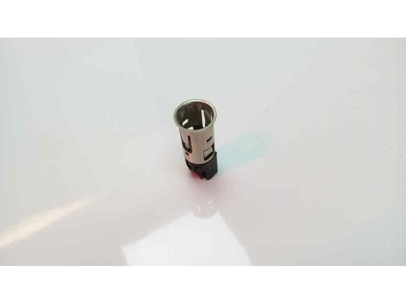 Recambio de cenicero para peugeot partner kasten confort l1 referencia OEM IAM   