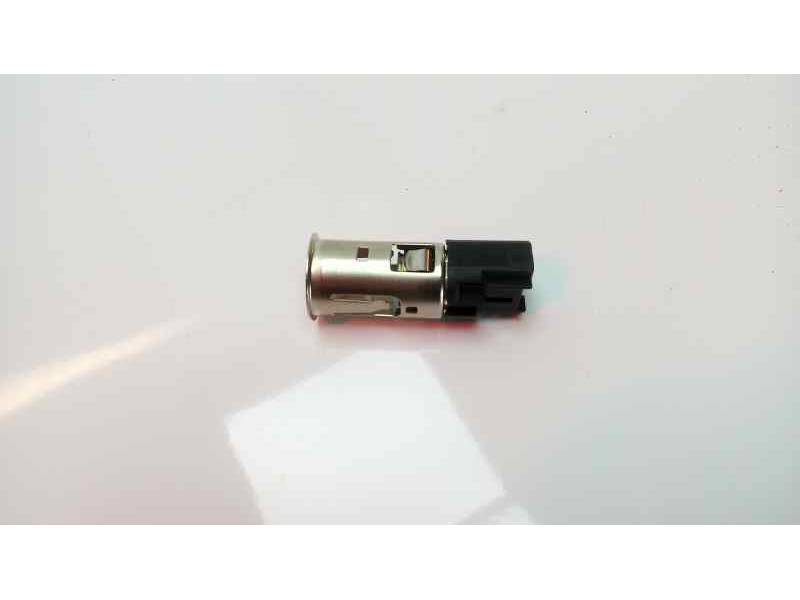 Recambio de cenicero para peugeot partner kasten confort l1 referencia OEM IAM   