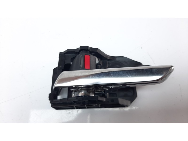 Recambio de maneta interior trasera izquierda para mazda 3 berlina (bp) referencia OEM IAM BCJHV8393  