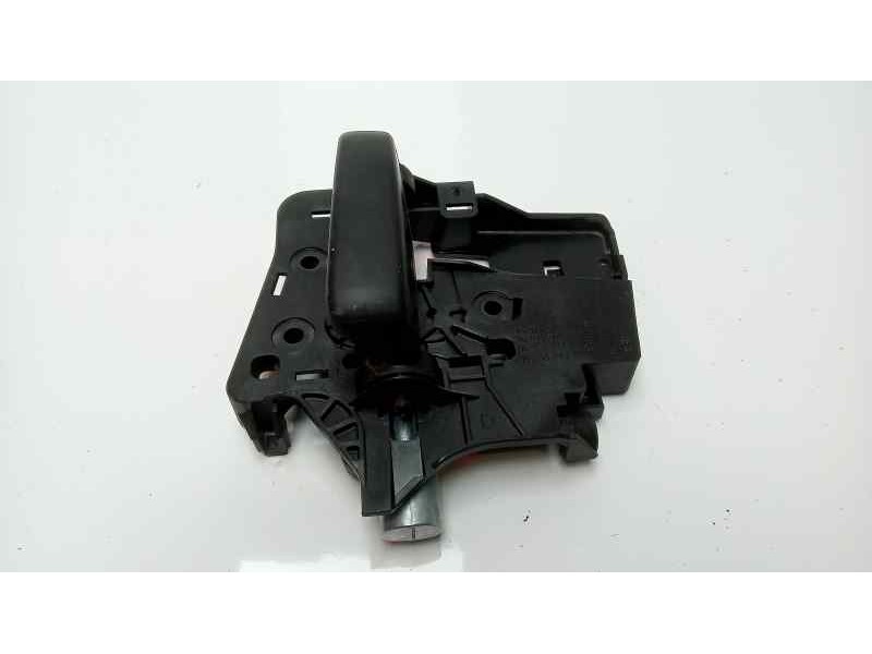 Recambio de maneta interior trasera derecha para citroen berlingo cuadro club l2 referencia OEM IAM 9682100677  