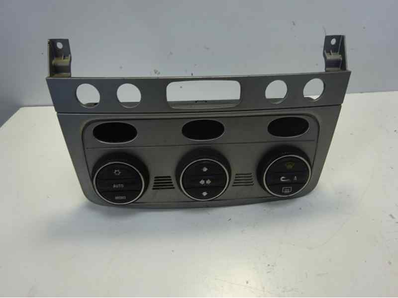 Recambio de mando climatizador para alfa romeo 147 (190) 1.9 jtd distinctive referencia OEM IAM 01560513690  
