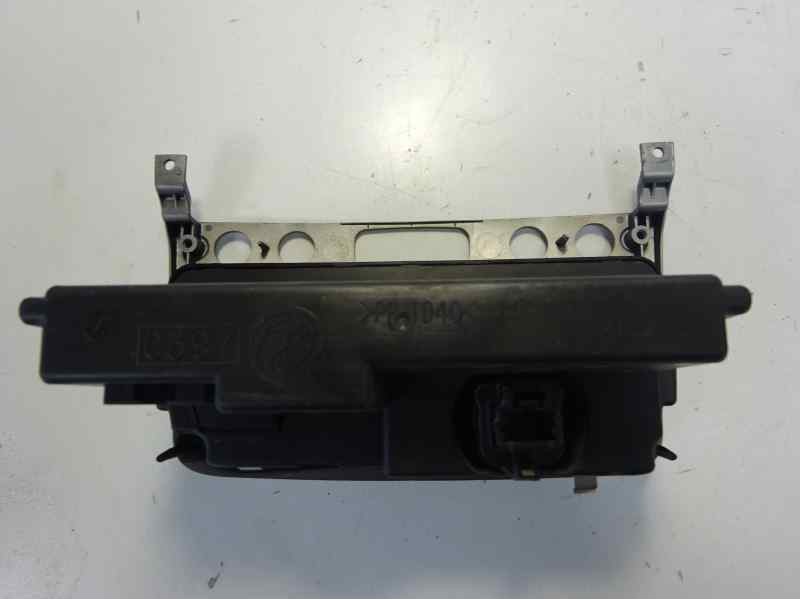 Recambio de mando climatizador para alfa romeo 147 (190) 1.9 jtd distinctive referencia OEM IAM 01560513690  