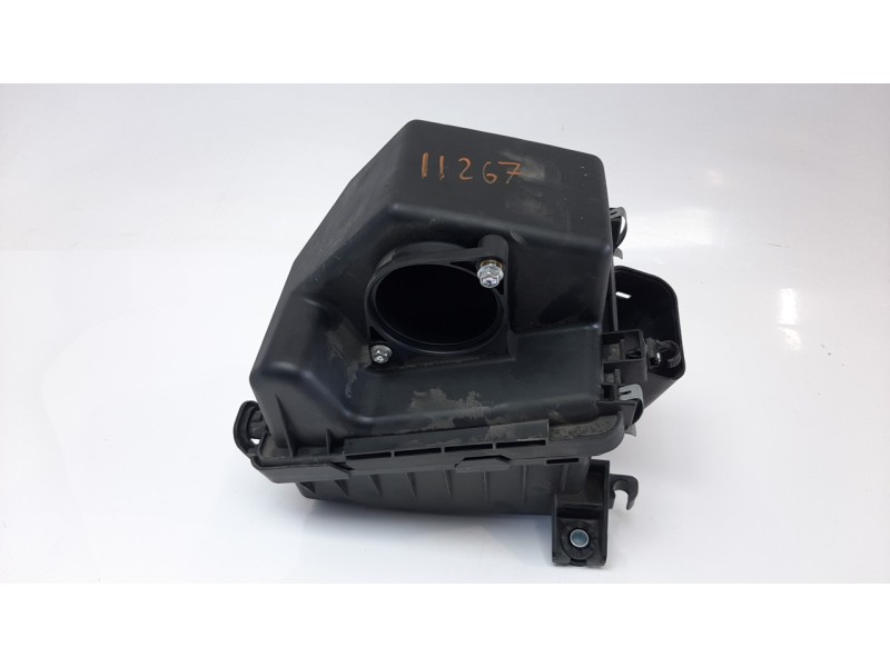 Recambio de filtro aire para suzuki vitara 1.6 ddis comfort 4x4 referencia OEM IAM 62MA0I  