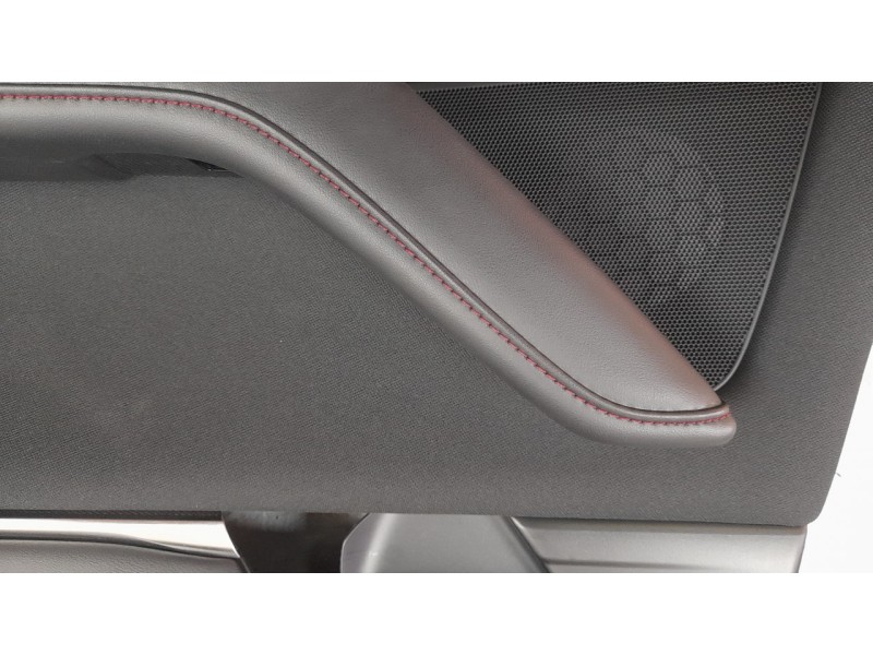 Recambio de juego tapizados / cartoneras para mazda 3 berlina (bp) evolution referencia OEM IAM BCJH6853Z  