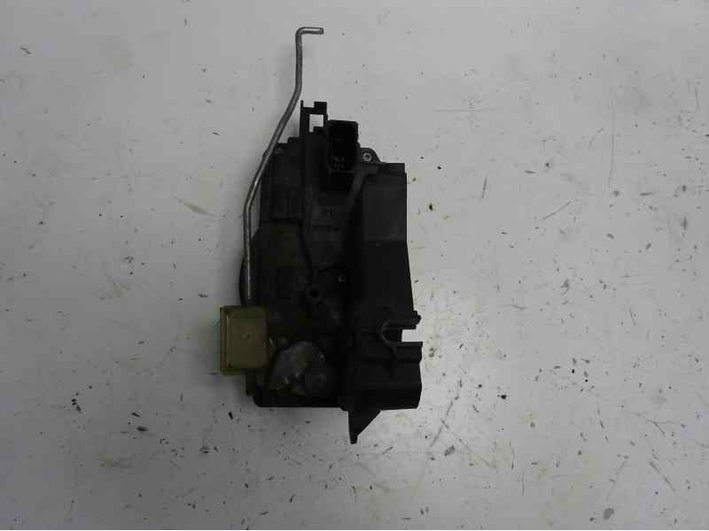 Recambio de cerradura puerta delantera derecha para opel vectra c berlina club referencia OEM IAM 24447341  