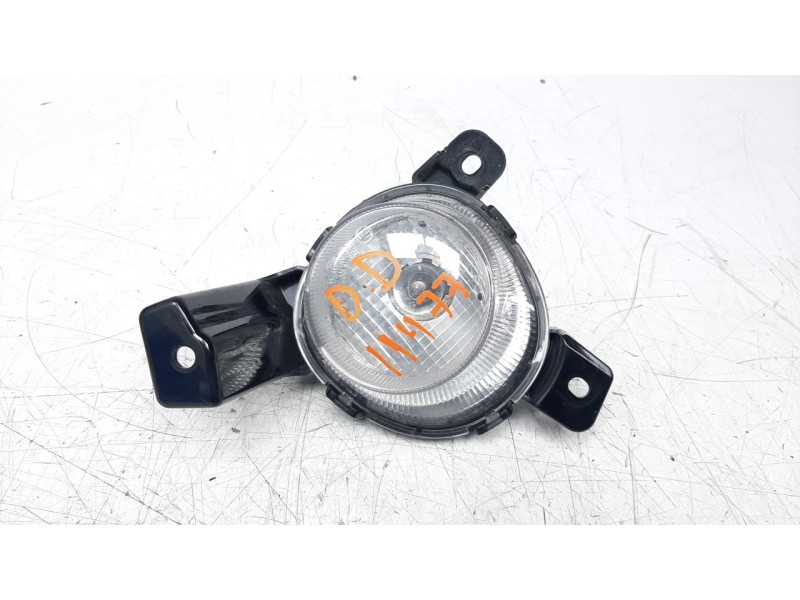 Recambio de faro antiniebla derecho para kia rio (yb) 1.2 cat referencia OEM IAM 92208H8 108552215 