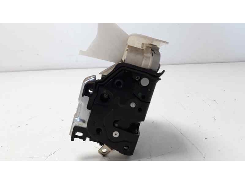 Recambio de cerradura puerta delantera izquierda para audi a3 sportback (8va) attraction referencia OEM IAM 8X1837015  
