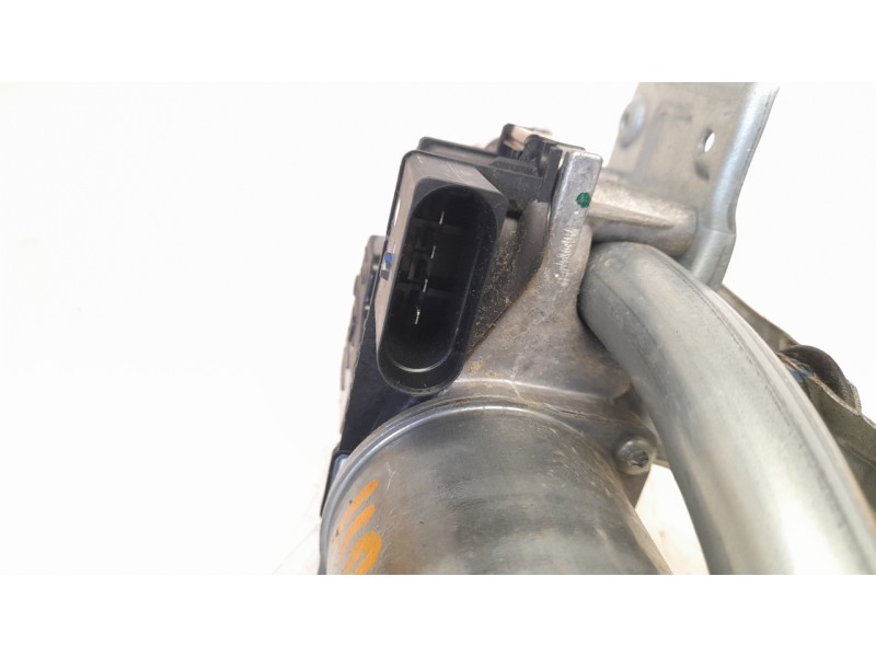 Recambio de motor limpia delantero para volvo xc 40 2.0 diesel cat referencia OEM IAM 31457299  