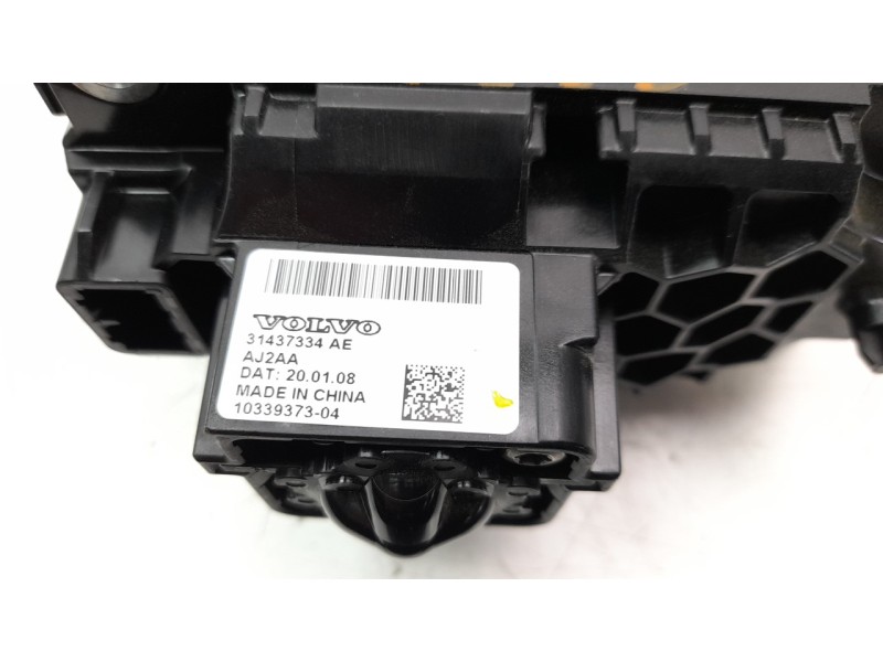 Recambio de palanca cambio para volvo xc 40 2.0 diesel cat referencia OEM IAM 31437334  