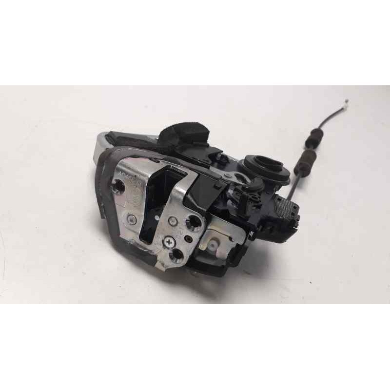 Recambio de cerradura puerta trasera izquierda para lexus is200 (ds2/is2) 2.2 d-4d cat referencia OEM IAM U41B0215  