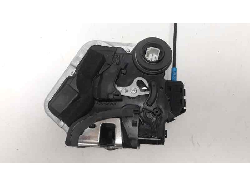 Recambio de cerradura puerta trasera izquierda para lexus is200 (ds2/is2) 2.2 d-4d cat referencia OEM IAM U41B0215  