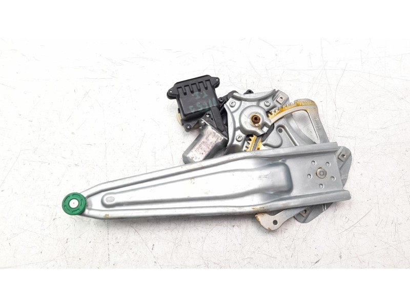 Recambio de elevalunas trasero izquierdo para toyota auris active referencia OEM IAM 6984002240  