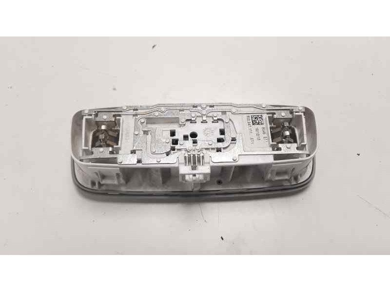 Recambio de luz interior para audi a3 sportback (8va) attraction referencia OEM IAM 8V0947111E  
