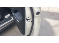 Recambio de cerradura puerta delantera derecha para ssangyong tivoli urban 4x2 referencia OEM IAM 7122035001   2