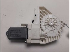 MOTOR ELEVALUNAS DELANTERO DERECHO 8K0959802A 8K0959802A 