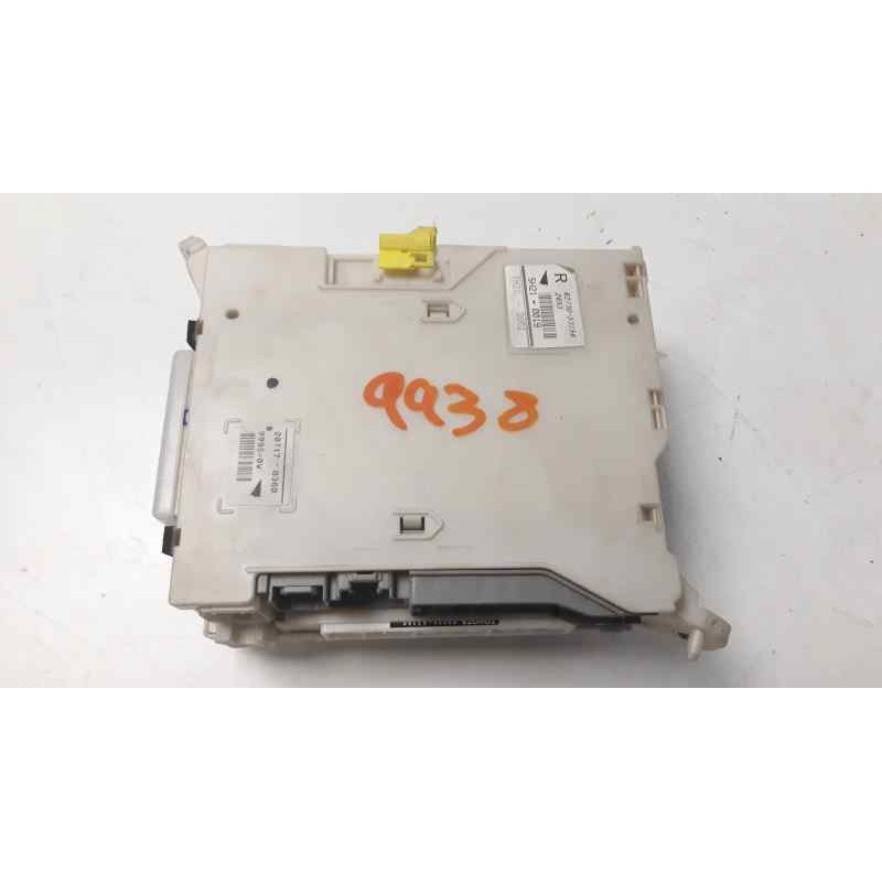 Recambio de caja reles / fusibles para lexus is200 (ds2/is2) 2.2 d-4d cat referencia OEM IAM 827353156  