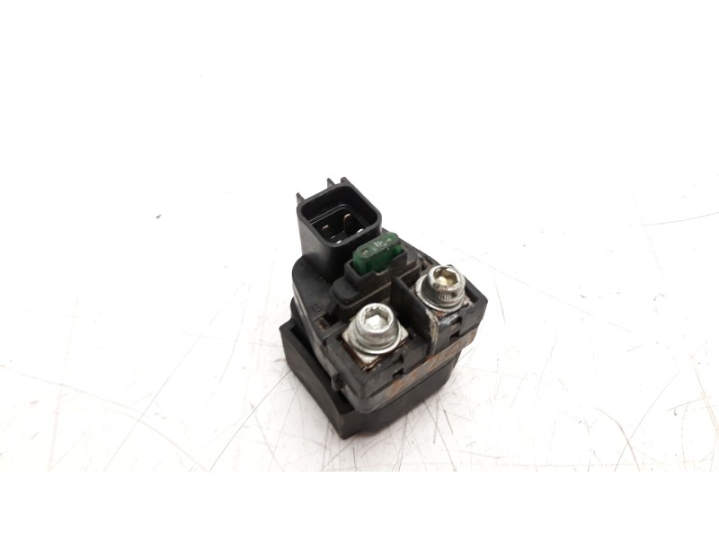 Recambio de rele para ducati 899 panigale 899 panigale referencia OEM IAM 39740071A  