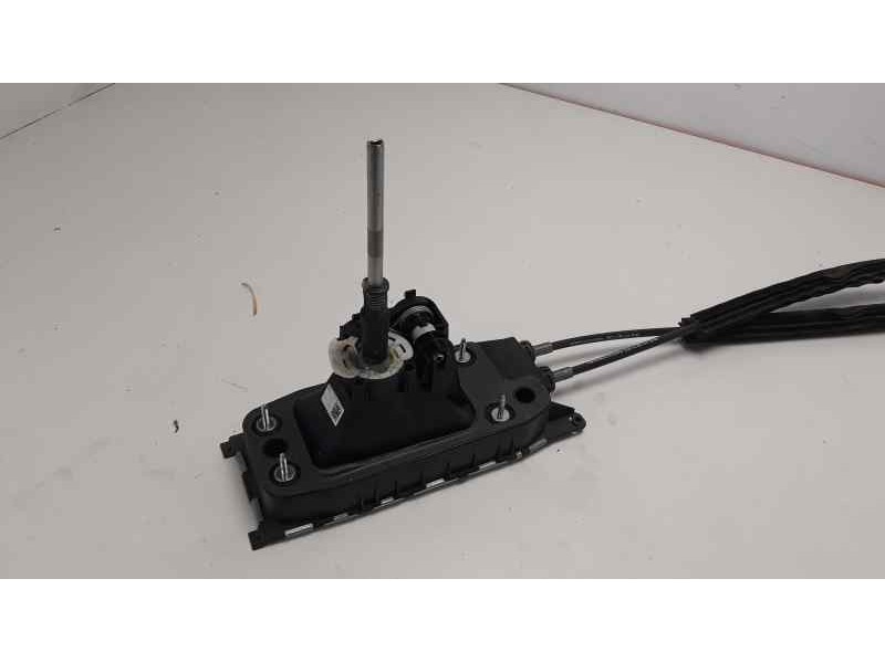 Recambio de palanca cambio para audi a3 sportback (8va) attraction referencia OEM IAM 5Q0711049AQ  