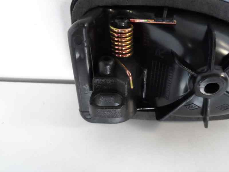 Recambio de maneta interior delantera derecha para renault clio ii fase i (b/cbo) referencia OEM IAM 7700426047 106193159 125002