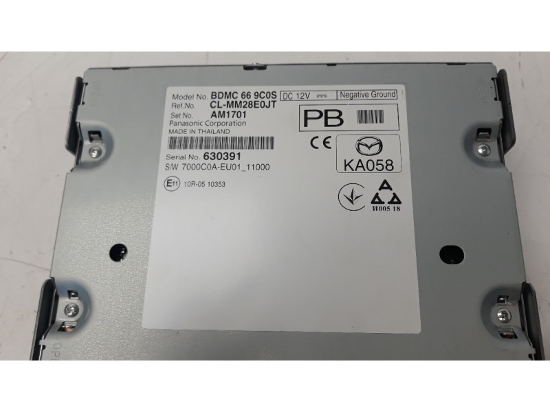 Recambio de sistema navegacion gps para mazda 3 berlina (bp) referencia OEM IAM BDGF611J0A  