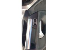 MANDO ELEVALUNAS TRASERO DERECHO A1679050201 