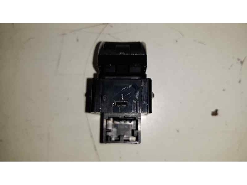 Recambio de mando elevalunas delantero derecho para audi a3 sportback (8va) attraction referencia OEM IAM 8V0959855A  
