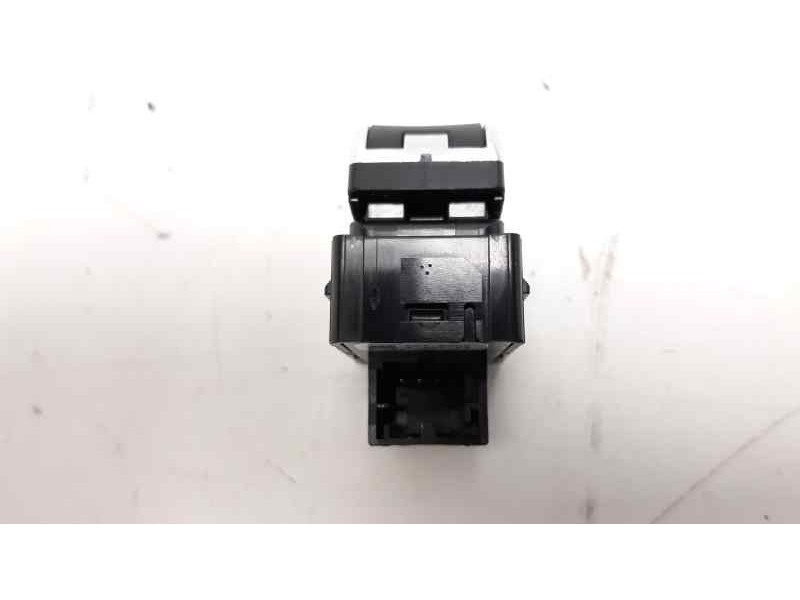 Recambio de mando elevalunas trasero derecho para audi a3 sportback (8va) attraction referencia OEM IAM 8V0959855A  