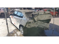 toyota corolla (e21) del año 2022 2