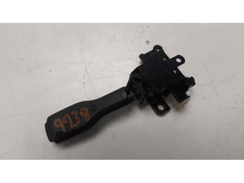 Recambio de mando volante para lexus is200 (ds2/is2) 2.2 d-4d cat referencia OEM IAM 18A174  