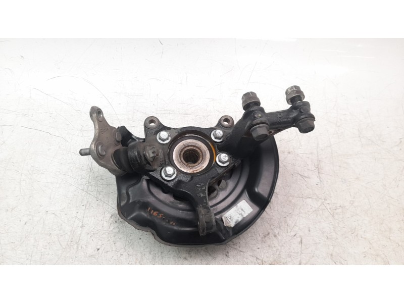 Recambio de mangueta delantera derecha para toyota auris active referencia OEM IAM 4321105090  