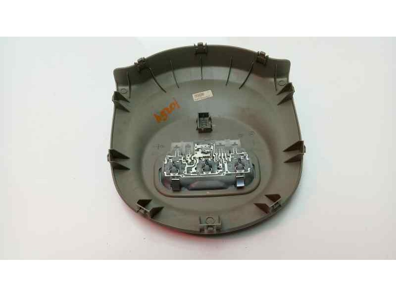 Recambio de luz interior para peugeot partner kasten confort l1 referencia OEM IAM 9680713880  