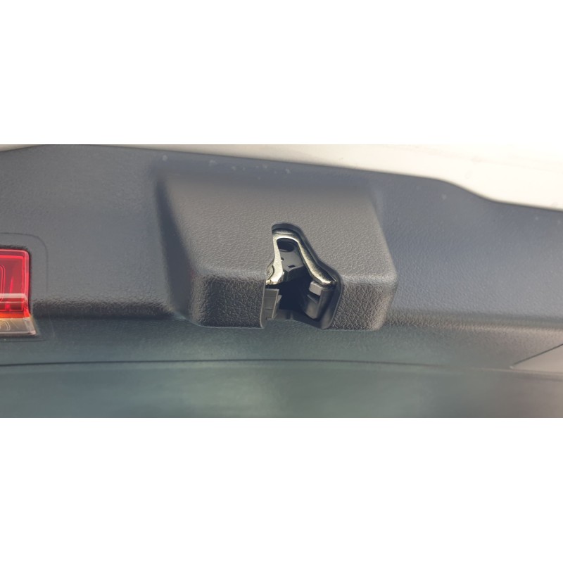 Recambio de cerradura maletero / porton para mercedes-benz b-klasse (bm 247) (2.2019) b 180 (247.084) referencia OEM IAM   